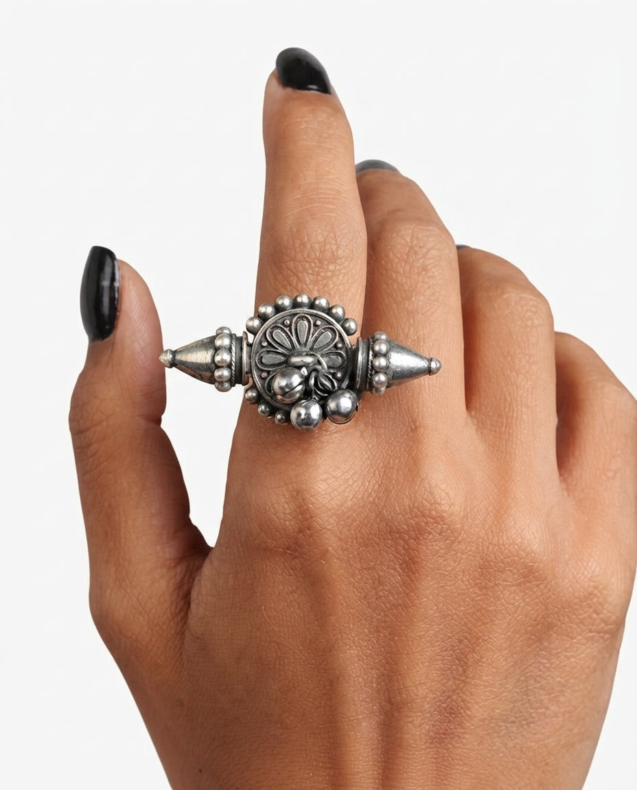 Kaal Ring