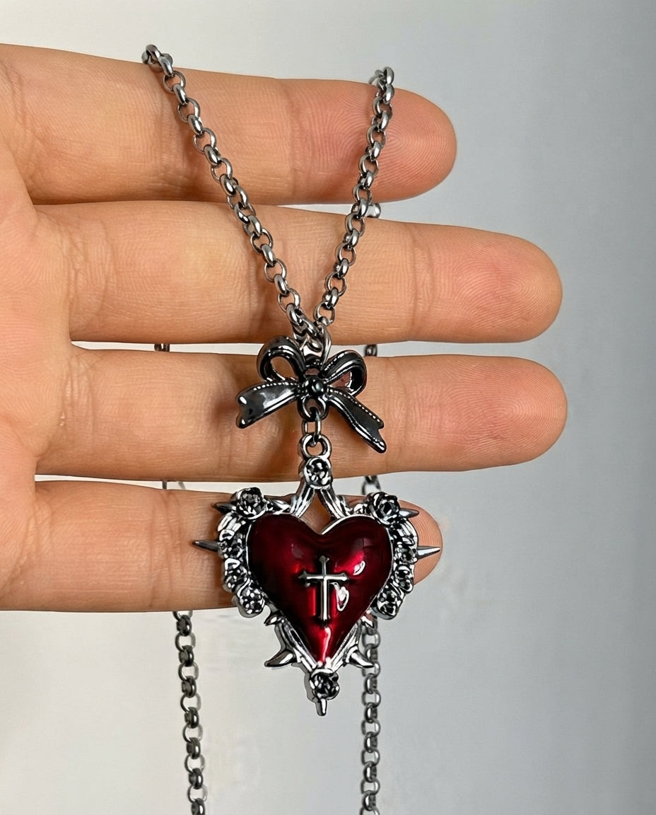 Thorned Heart Pendant