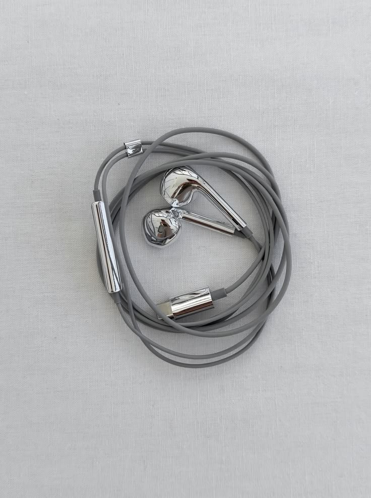 Dark Frequency Earphone