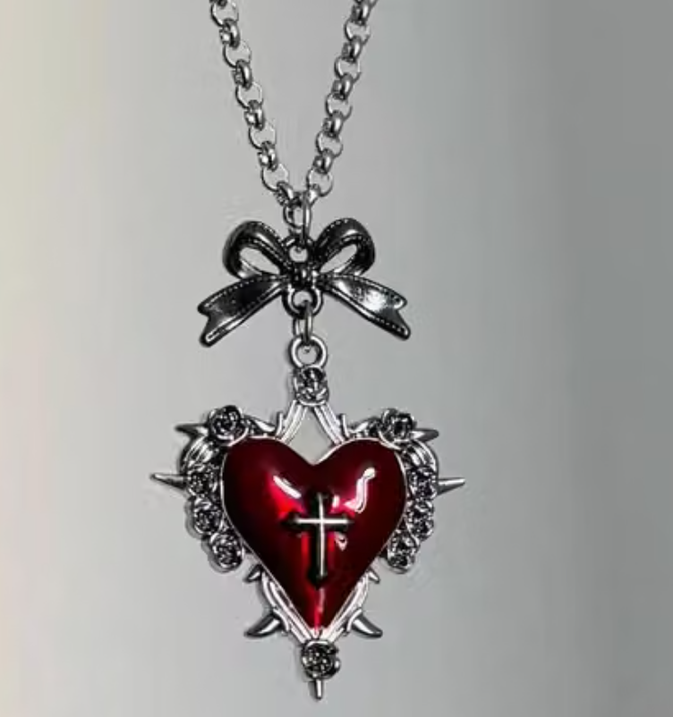 Thorned Heart Pendant